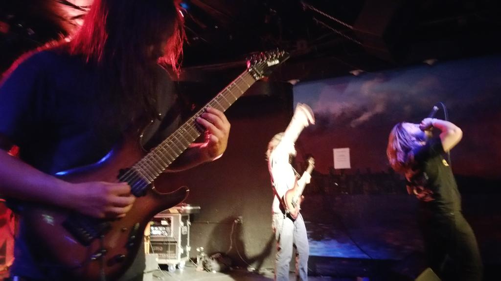 These dudes shred @abioticfl