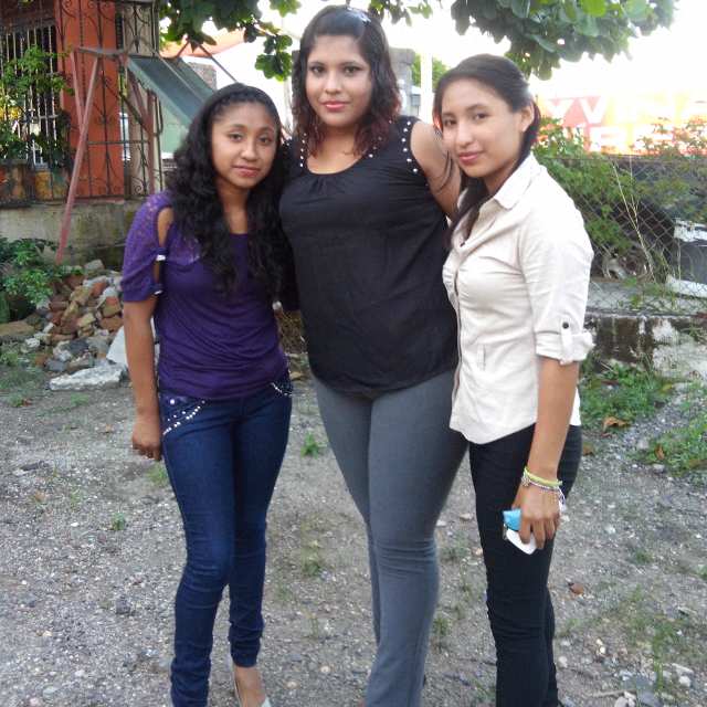 MartHinezZ_RosS's tweet image. #aprox un año