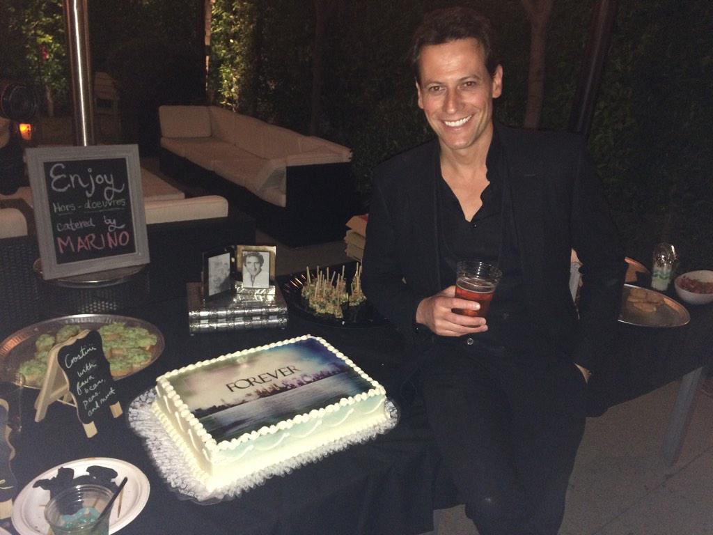 ForeverWriters's tweet photo. Thank you so much for your love and support! We will miss you! http://t.co/75FGFVbwG3