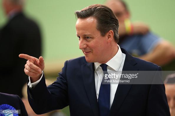 GettyImagesNews's tweet photo. Election Night In Pictures #GE2015 http://t.co/4oa7UxHtHy http://t.co/by9nm0y2Zx