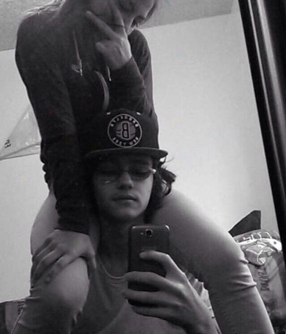 My cousin thinks she's funny so I pushed her the fuck off after the photo was taken. #rl!!!!!!!!