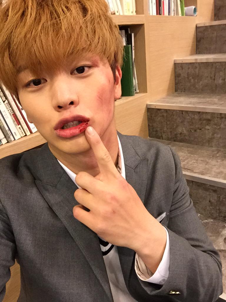 육성재 tweet media