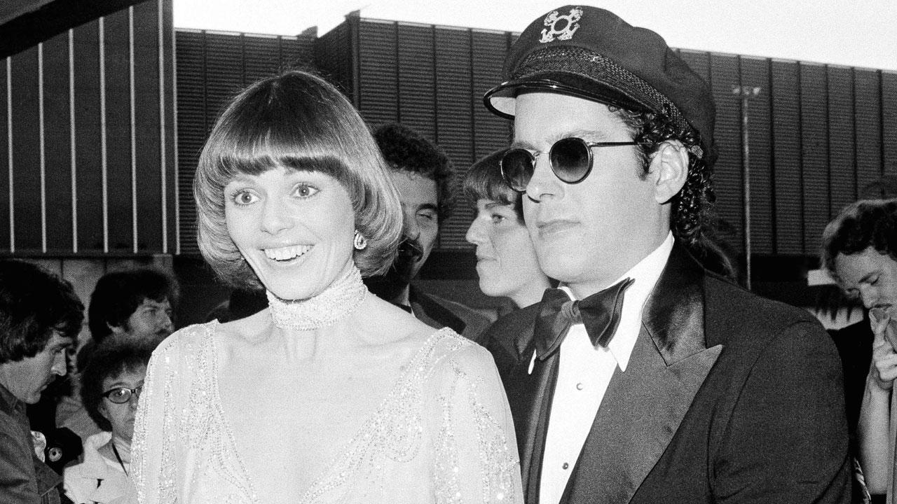 Happy Birthday Toni Tennille, half of the sublime Captain & Tennille born in 1943! 