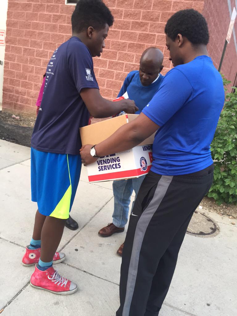 capitalathedj's tweet photo. #BearFeast2k15 is not all about profit. #PartyPhi and #CrownControl cares about the community as well. http://t.co/bYSopdCKwB