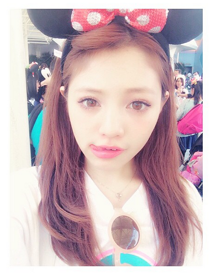 jidobijo's tweet photo. 吉木千沙都ちゃんかわいい♡ #自撮り #吉木千沙都 #ちいぽぽ #ミニーちゃん
https://t.co/ZAE0zxNXIp
