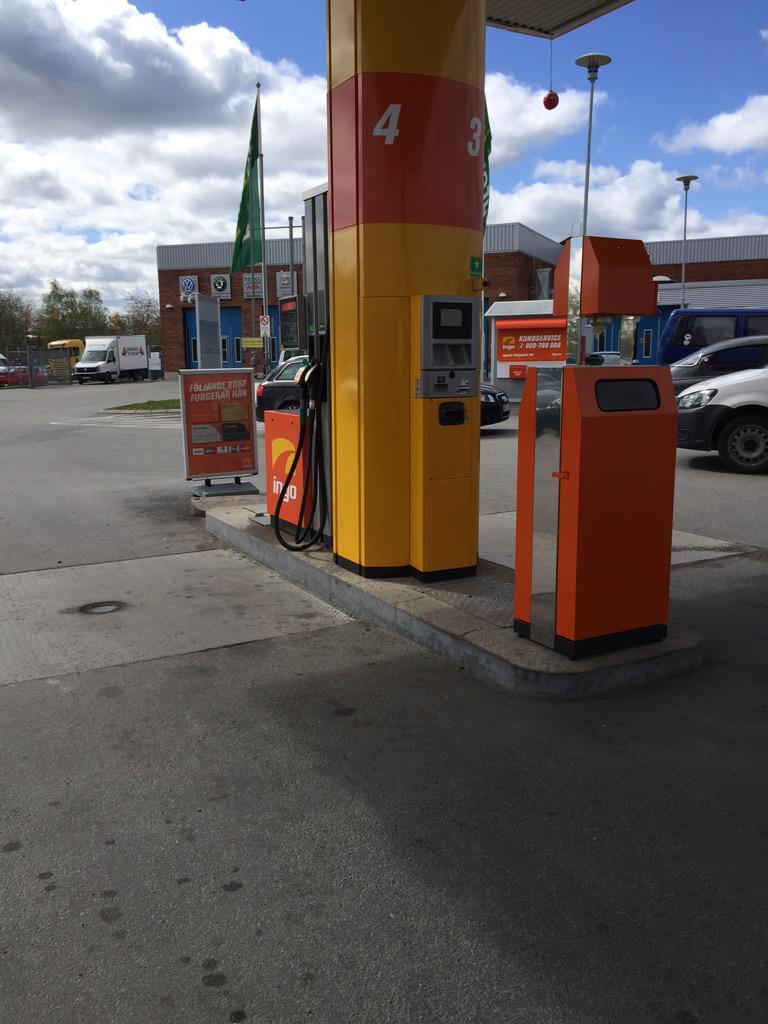 Mitt stamställe för tankning ut(av)vecklar så att vi med rullstol får svårt att betala. #statoil #ingo