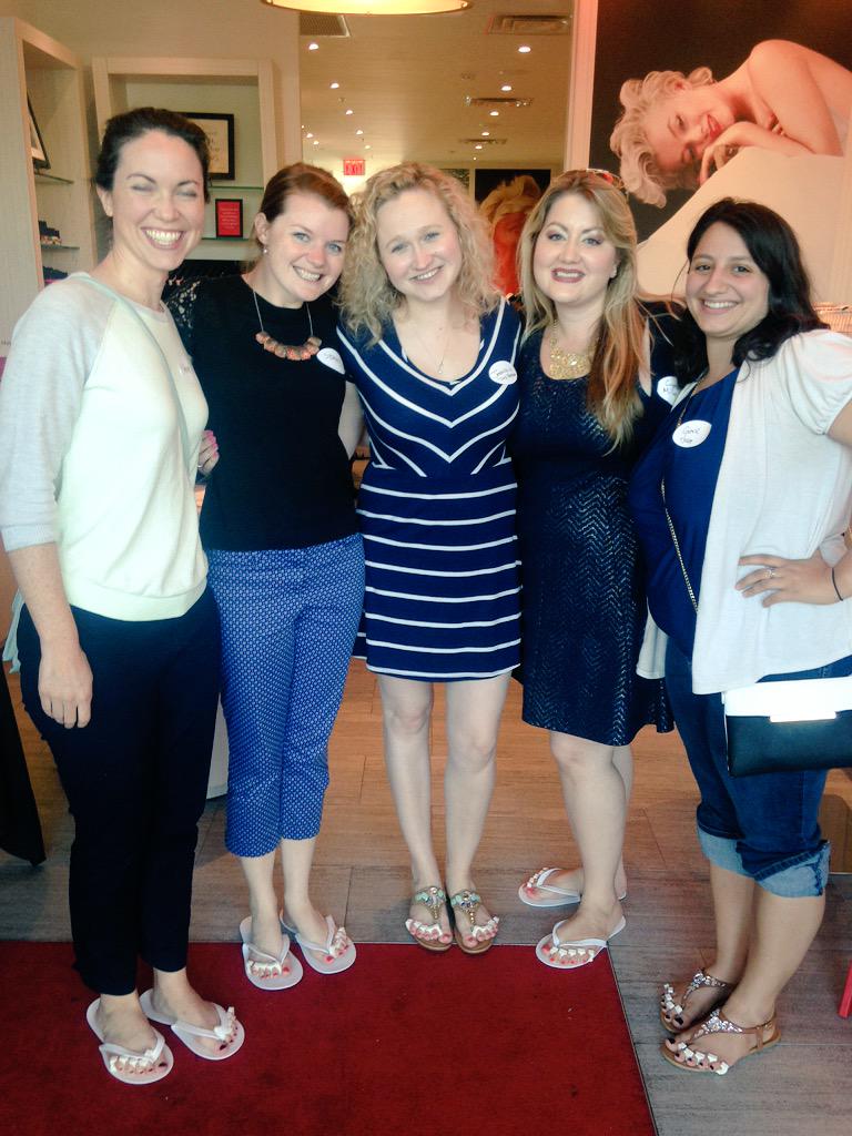designmoxie's tweet photo. Pallas Purses + Pedi Party!
@KItweets @pallastextiles @BakerBarrios @RLFarchitects @littleonline @TJNGdesign http://t.co/cvbbF1SN7O
