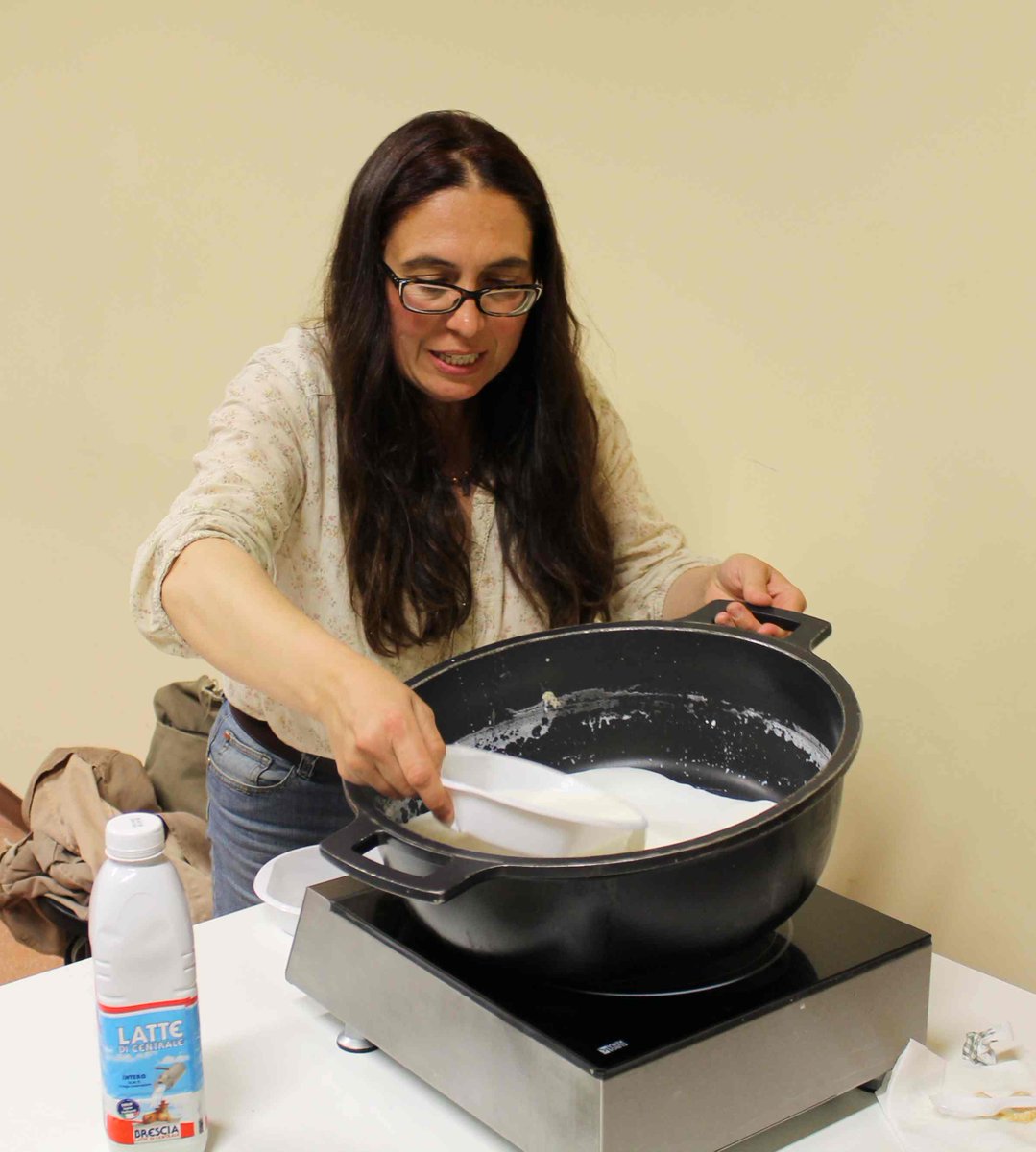 CfpBagnolo's tweet photo. 7 maggio 2015: gran serata di degustazione di formaggi. http://t.co/PicKya9t7H