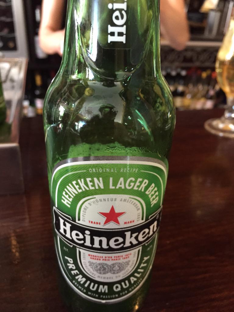 BUNBURY69's tweet photo. Aquí con @Heineken_ES #alguienseapunta #Almeria @mamenflow @subnigurath @tgenovart @JuanJe_B @aiseacbo http://t.co/CB87Ja5pdf