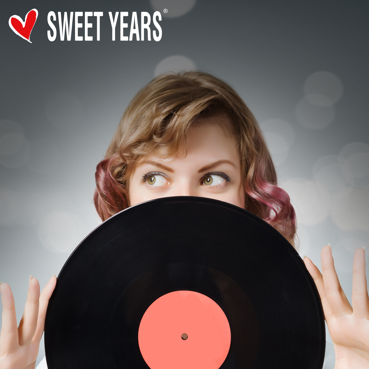 SweetYears_it's tweet photo. Ascoltare musica, leggere un buon libro, passeggiare con gli amici. Qual è la tua passione? #NonSiViveSenzaCuore http://t.co/RNKjU0uYAH
