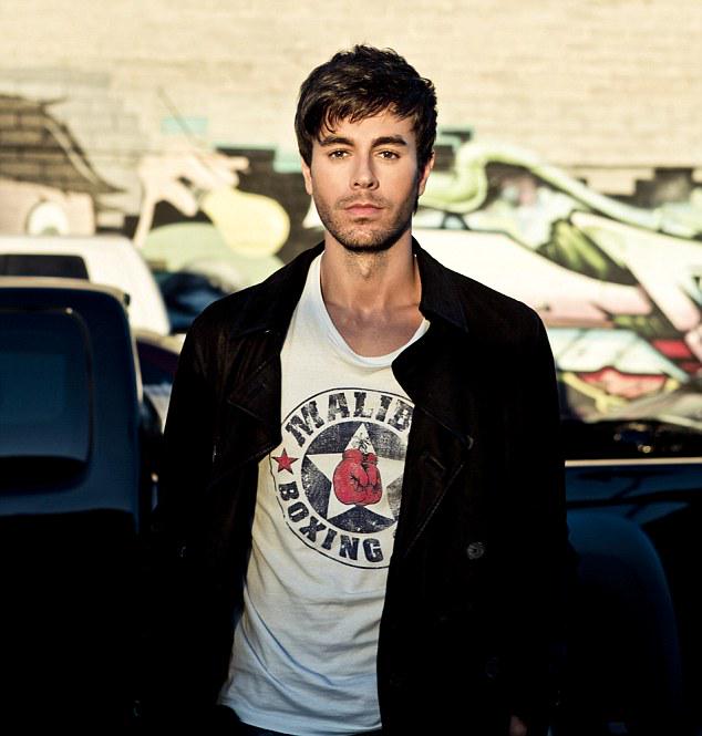 Happy 40th birthday to Enrique Iglesias. 