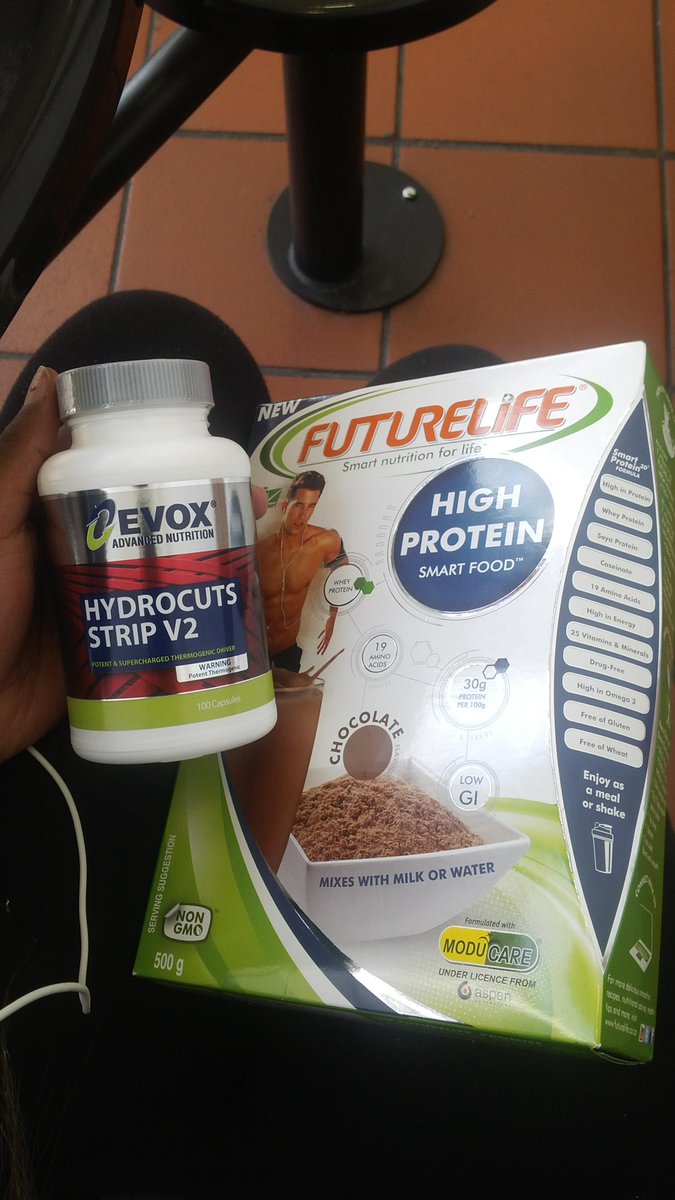 SkinnyMeAlive's tweet photo. It's time to get ripped, these two work wonders with my body, you'll see! ;) #bodybuilding #fitfam #GettingRipped http://t.co/GyBhRJl6kt