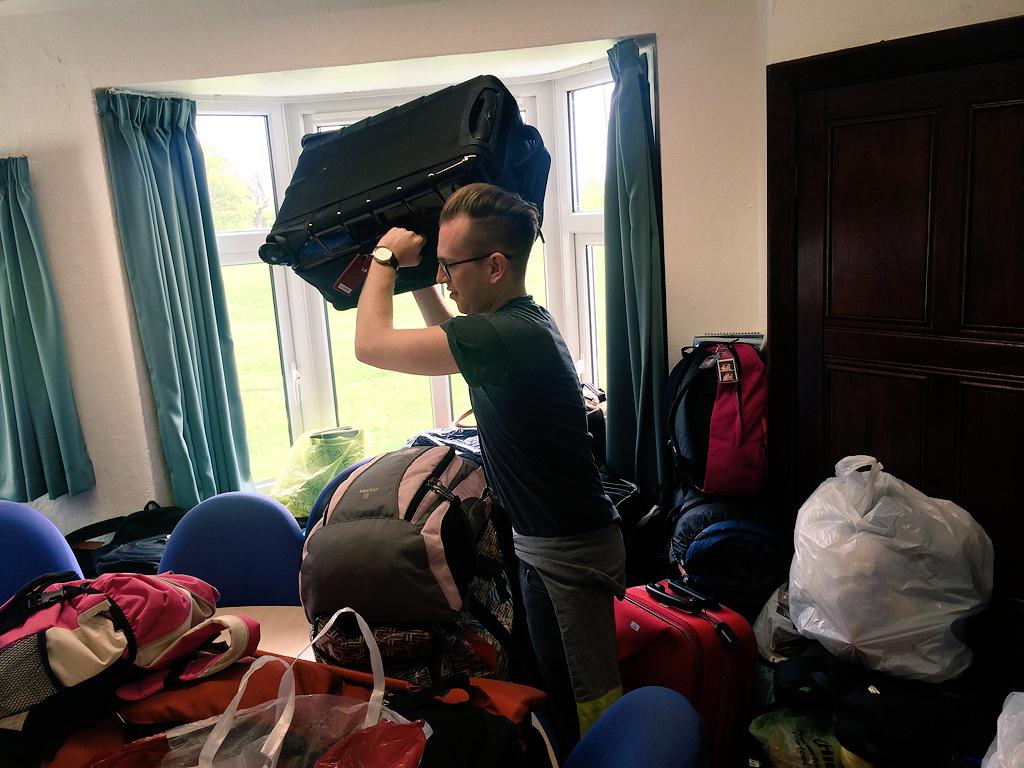 yr4res15's tweet photo. Bags packed, rooms cleaned.. Now let the last day of fun activities begin! http://t.co/RBl2btxlMR