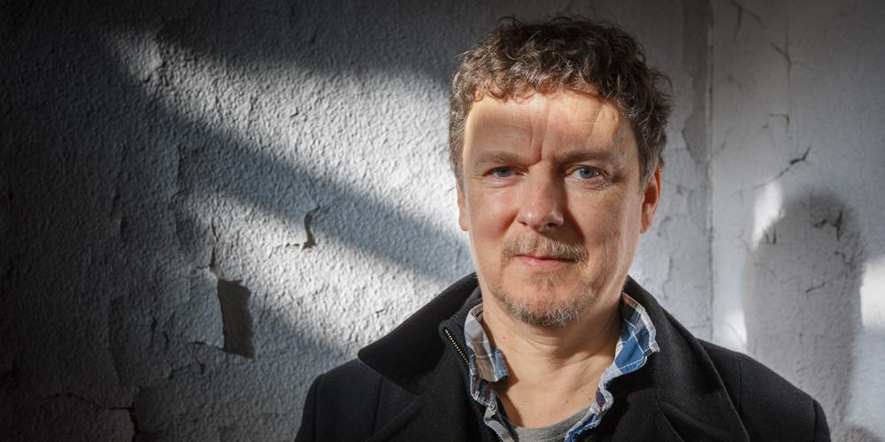 Happy Birthday to fabulous filmmaker and contemporary artist Michel Gondry who celebrates his 52 years old today. :) 