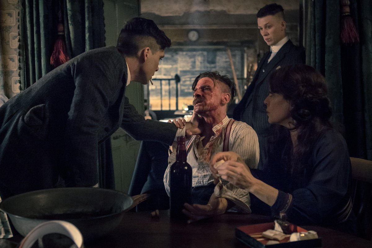 PeakyBlindersEs's tweet photo. Arthur el loco #PeakyBlinders http://t.co/3M9Cd0dvjW