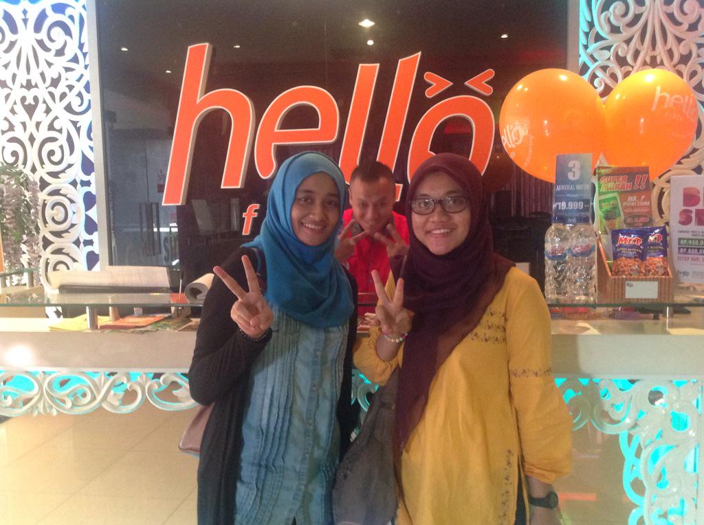 icmidian's tweet photo. Nyanyi sore2 @HellofktvJogja http://t.co/Lo2WmZGlcu