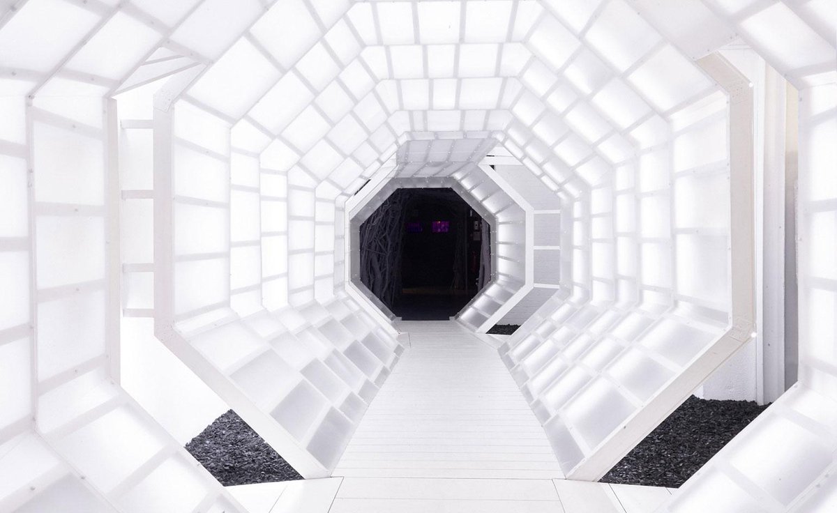 #London's <a href="/theLNCC/">LN-CC.com</a> enlists <a href="/gary_card/">gary card</a> to design its new 'conscious chameleon' look po.st/ReUwB7