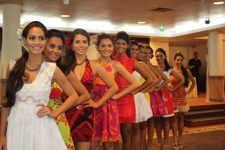 ElOoOdiiiiiiiie's tweet photo. Conférence de Presse Miss Tahiti 2015 #MT2015 #candidate7 http://t.co/tmQAD7SKUu