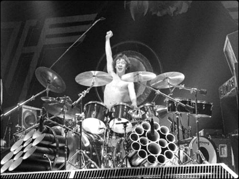 Happy Birthday to Alex Van Halen! 

Turn up that \Hot For Teacher\ drum intro today:  