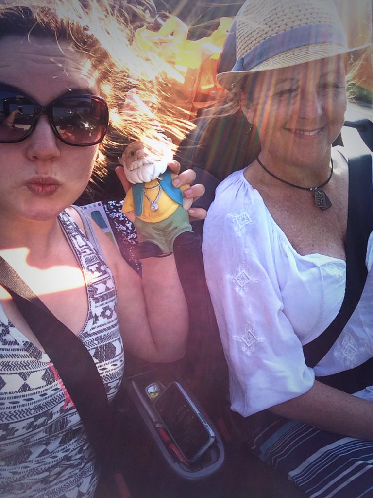 3 flights and a 1 roadtrip later we're pulling into #ShakyKneesFest <a href="/ShakyKneesFest/">Shaky Knees Festival</a> <a href="/brandnewrock/">Brand New</a> @KevinDevineTwit