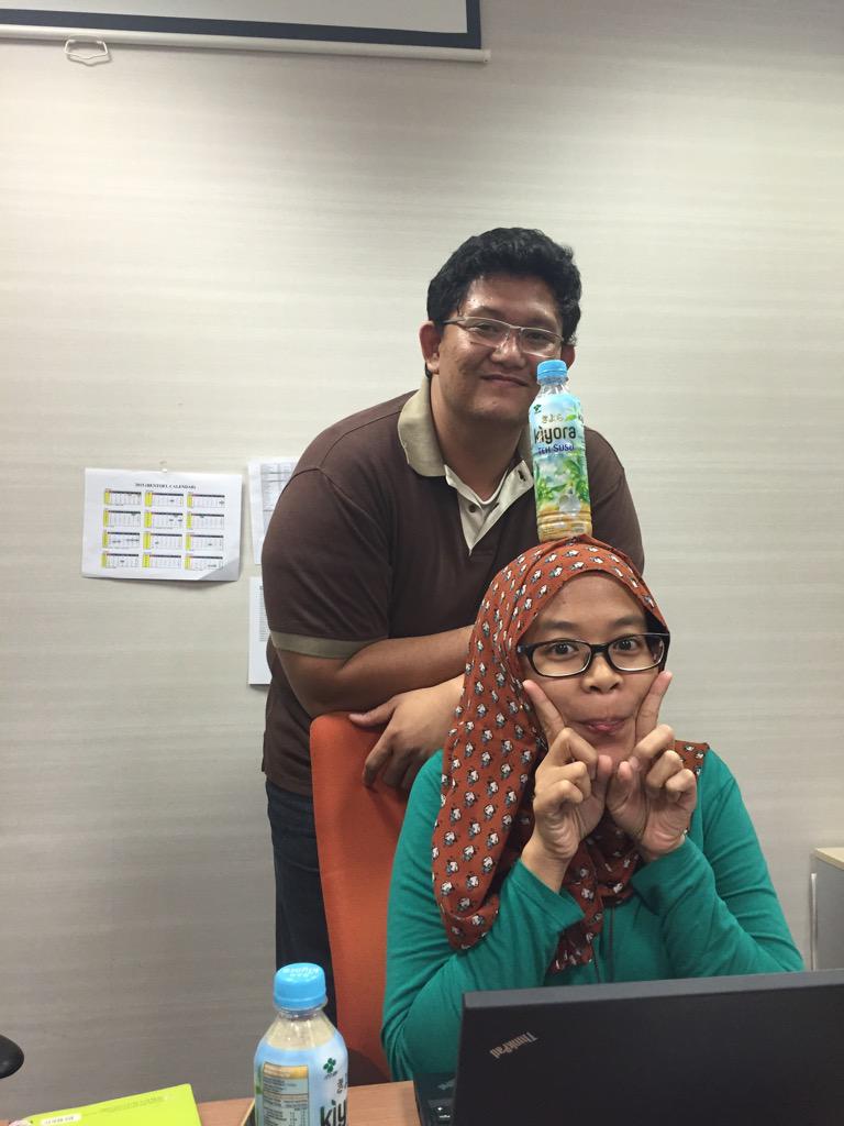 anisyafitria's tweet photo. @KiyoraID @deawayjourney  #sincerelytea @Widihascaryo milk tea 💙 http://t.co/KyOuGYizep