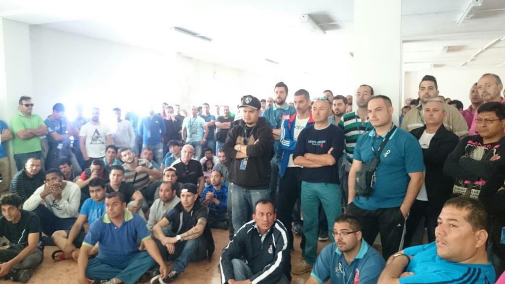 teleAfonica's tweet photo. Asamblea de la #ResistenciaMovistar en #Madrid. http://t.co/GjSLCeOy3g