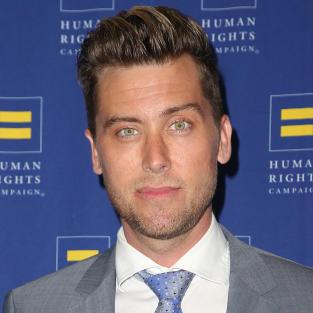 celivyy's tweet image. #Lance #Bass (#Explicitly) Denies #Andy #Cohen Sex #Session bit.ly/1dRX7g6