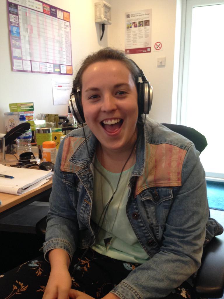 PRO LEVEL GIVEAWAY: What 90's song is our content manager listening to? 👶🍌 by ⬇️🌍 #music #giveaway #musicindustry