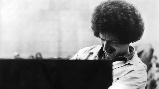 Happy Birthday Keith Jarrett! Und jetzt hören wir in Dein legendäres rein:  