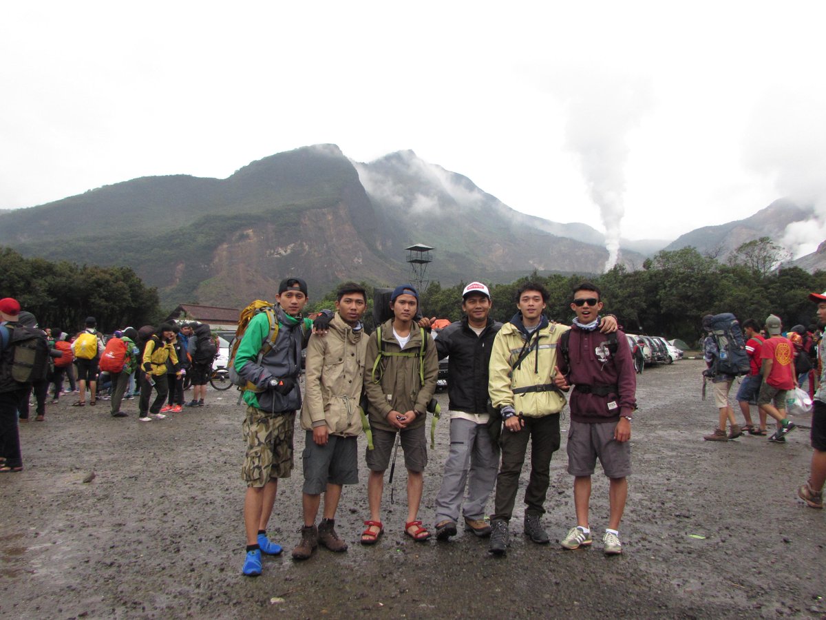 mulyanesa's tweet photo. Banyak teman, banyak cerita, banyak pengalaman http://t.co/sEbJZQXt9z