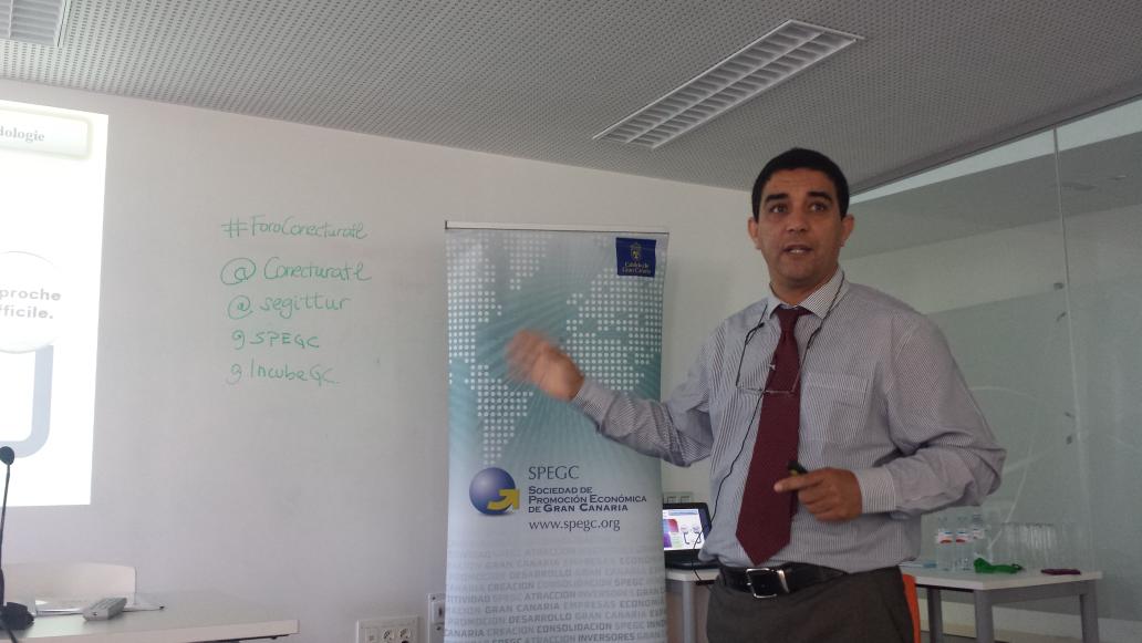 Retomamos la sesión con Oubdi Lahsen <a href="/UIZAGADIR/">Université Ibn Zohr</a> #ForoConecturatl <a href="/SEGITTUR/">SEGITTUR</a> @IncubeGC