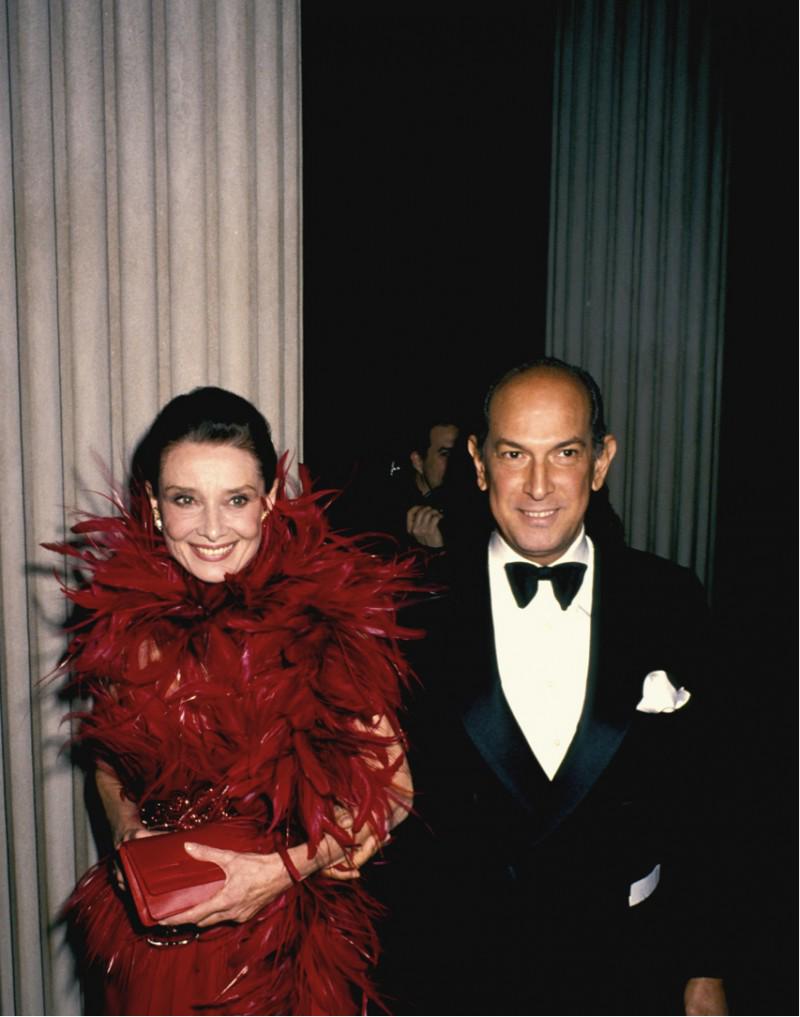 PatrickSilvana's tweet photo. A life of legacy: Oscar de la Renta in launch of his first collection in 1965 with Audrey Hepburn http://t.co/pECID2lcTw