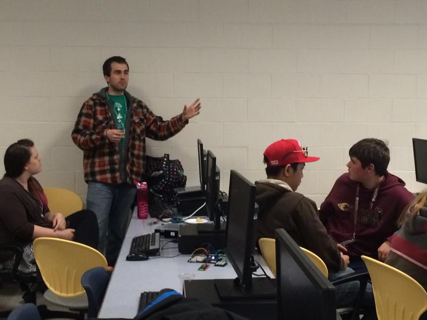 SMUScience's tweet image. Great ideas flowing at SMU #hackaweek @Frozenfire92 @colinizer