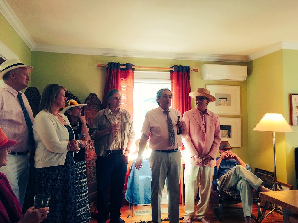 Jay1043's tweet photo. .@StellingBill has joined Twitter! #nhpolitics hold on to your hat CC: @JeffKelley603 @pchowder @KarinaKelley603 http://t.co/9SqvbJWcwV