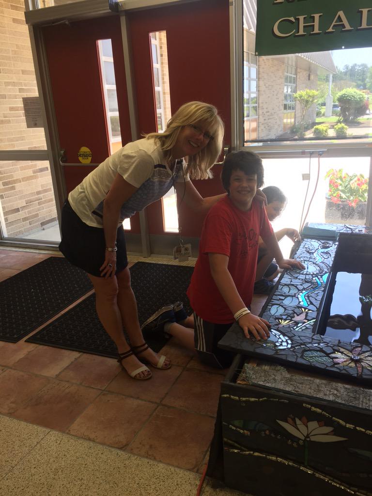Chrisj_Welch's tweet photo. Glass mosaic installation! Beautiful!!! #studentlegacy @marylandarts http://t.co/DYjUn6nyud