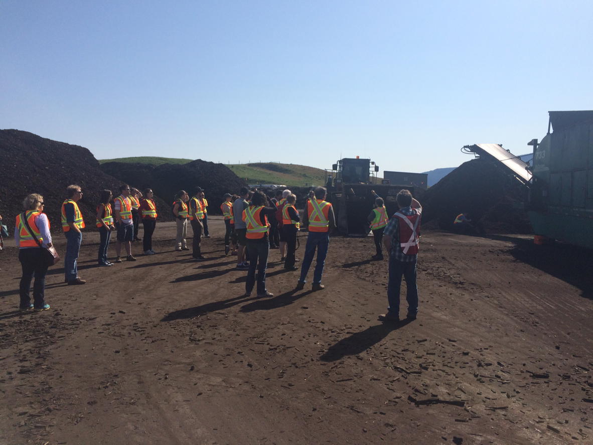 lorivickers's tweet photo. Learning more about Solid Waste Composting at the #BCIAConference #ExperienceEconomy final product #Ogogrow http://t.co/6osORxbEv1