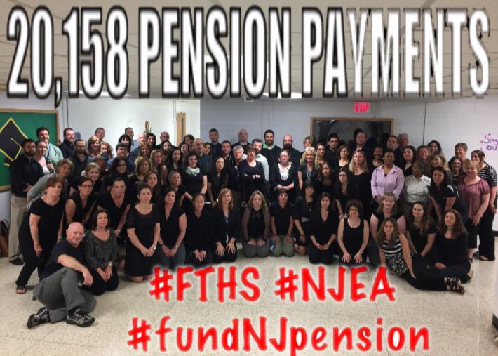 Ma_Bell215's tweet photo. NJ teachers, know how you pay your taxes, bills, and pension? Me too. Can Governor Christie say same? #fundnjpension http://t.co/tI76JTij0a