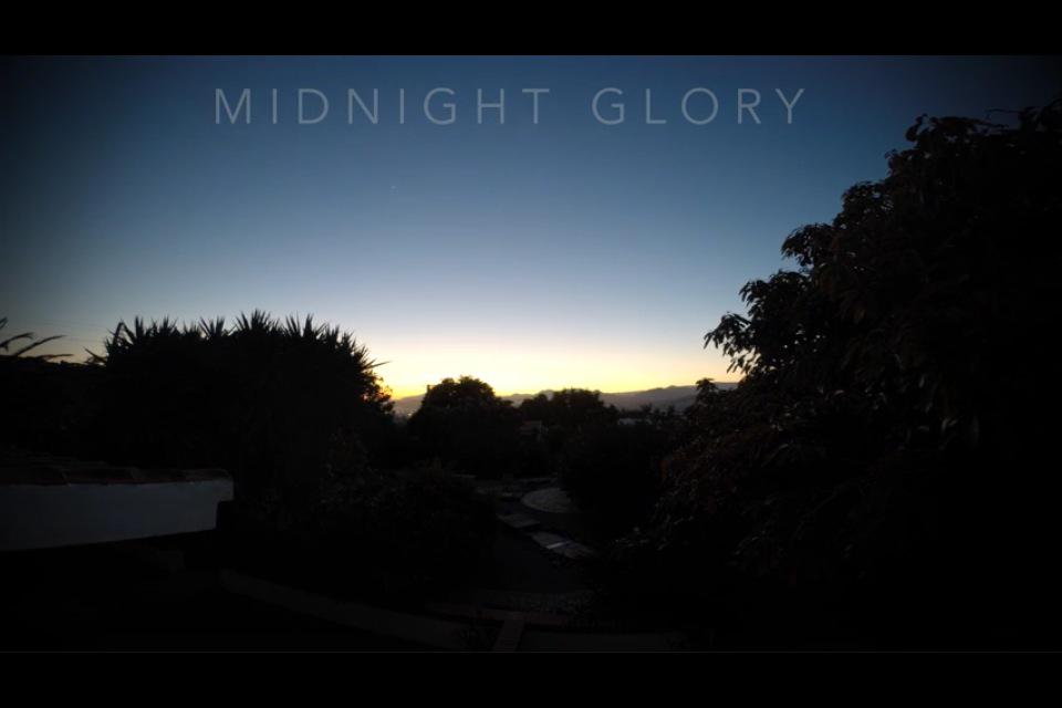 Is Midnight Glory here in the dark, hear the Sound of the South
youtu.be/krcDBDavnaY 
<a href="/DannHammond/">Dan Hammond</a> <a href="/tapetonestudio/">tapetonestudio</a>