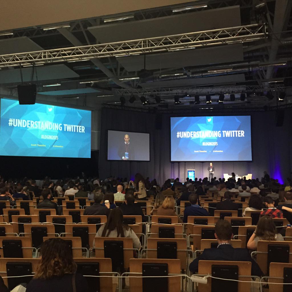 tolik's tweet photo. @SThwaites at #login2015 โ #UnderstandingTwitter http://t.co/5tnT6XsbnO