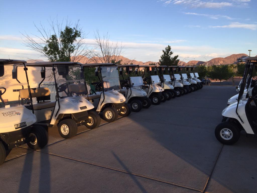 GolfBoulderCity's tweet photo. Geared up and ready to go here for another great day! #BoulderCreek #BC #Golf #GolfNow #BoulderCityGolf 702-294-6534 http://t.co/ohBlU553IC