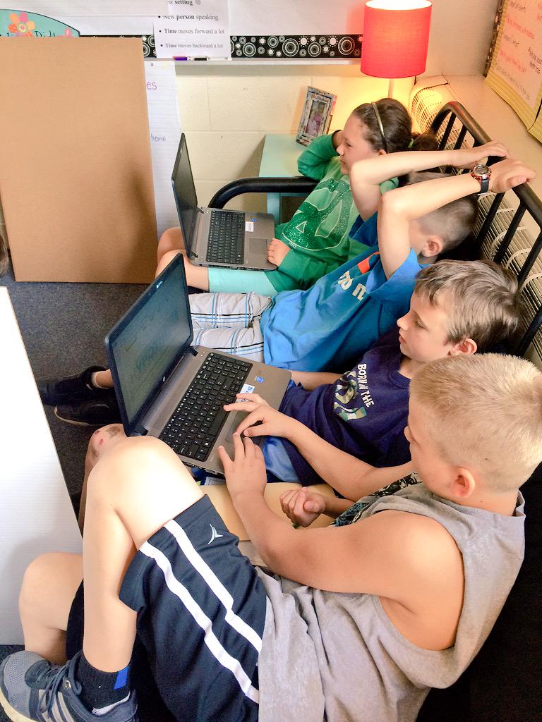 MorrishDragons's tweet image. Our 4th graders are finding answers to  their own questions. Student: "This is why I like being in 4th grade!" #Edjoy