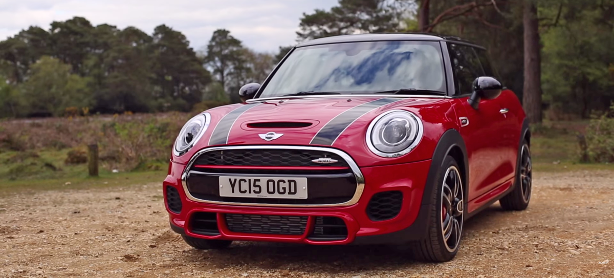 Jalopnik's tweet photo. The 2016 Mini John Cooper Works may be worth it for the noise alone: http://t.co/1QffI5S50W http://t.co/4unba3tuGf