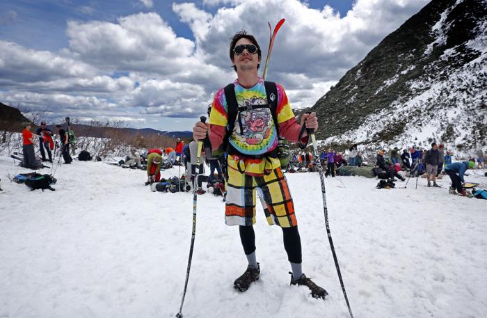 BostonSkiUpdate's tweet photo. Raw slopes at extreme skiing's roots keep riders stoked http://t.co/amq17nlwpC http://t.co/4i8J7KxB12