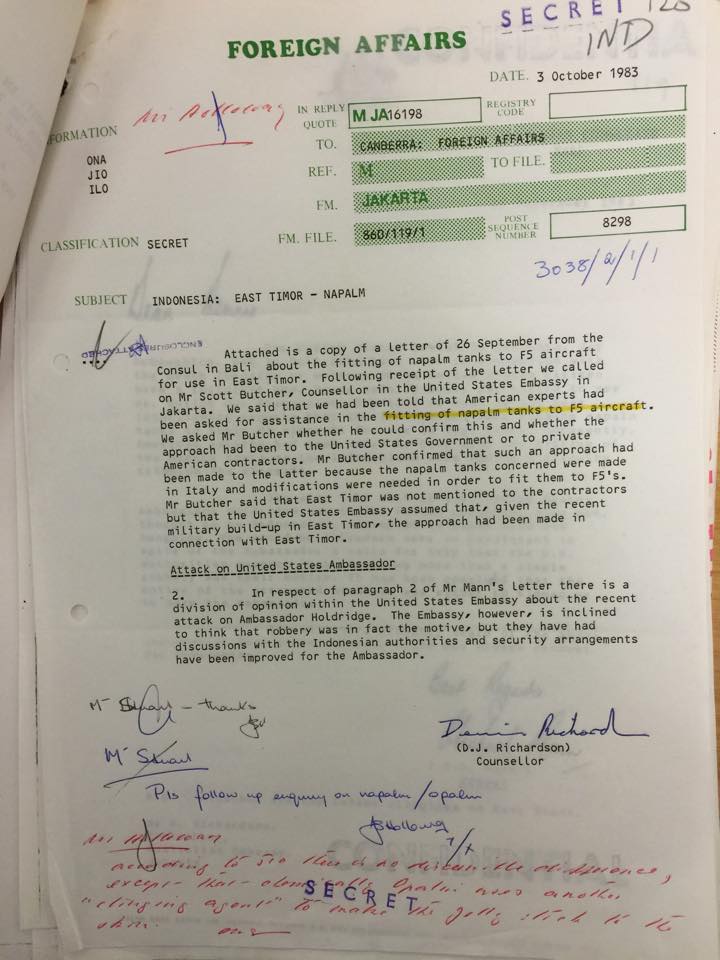 OccupyJKT's tweet photo. “@actindonesia: The US helped Indonesia fit napalm tanks on US-supplied aircraft attacking #Timor. http://t.co/xLPdAFSb5I @etan009”