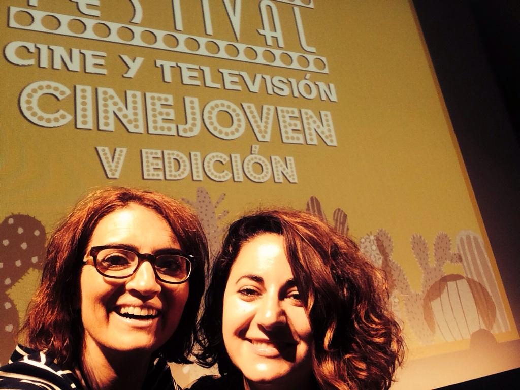 silviabril's tweet photo. Gracias a @Cjalmeria, nos hemos reído una jartá con @EvieMmm!! Queremos volver YA! http://t.co/CzSvk1gIFG