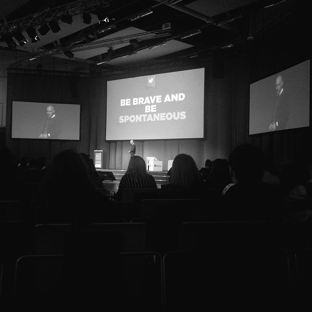 JustinaValuzyte's tweet photo. #login #login2015 #twitter #understandingtwitter @sthwaites http://t.co/kRZHbIbdDp