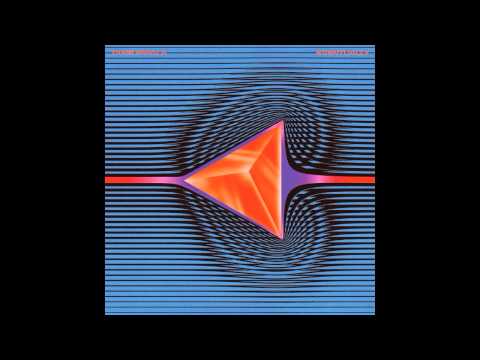 _MusicStory's tweet photo. Tame Impala premiere new song Eventually  listen #NewMusic http://t.co/KgJfbUZUYe http://t.co/Ut5C6op2dm