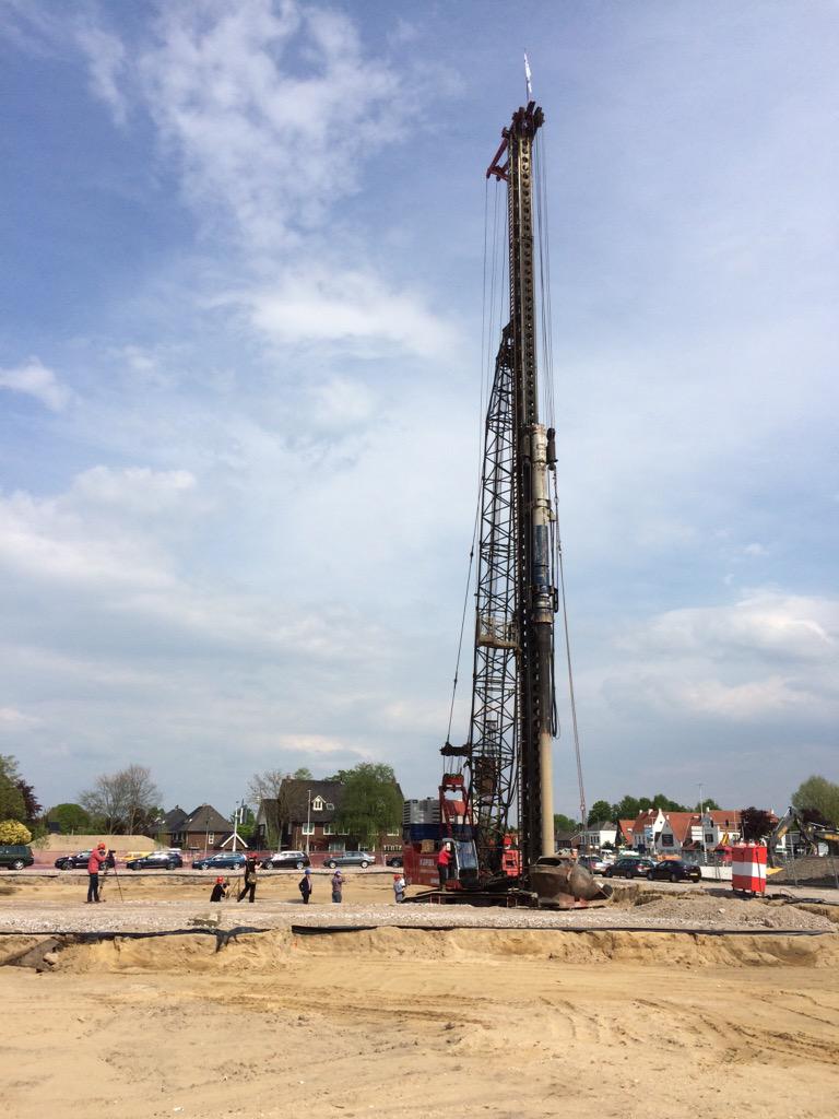 Daar gaat hij! #eerstepaal