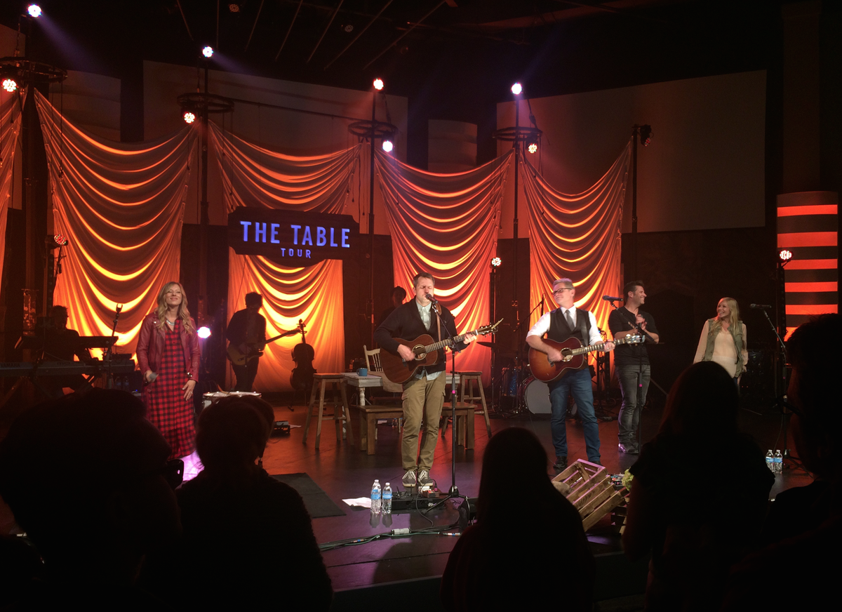 housemix's tweet photo. The @TableTour this wk w/ @ellieholcomb, @loveandoutcome &amp; @brandonheath and @stevencurtis. Hope you can catch it! http://t.co/ONgEGK6WUq