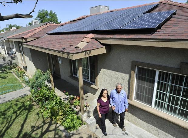 SunPower's tweet image. Proud to partner with Fresno EOC, to help underserved CA communities save with #solar.  bit.ly/1PuJy1N